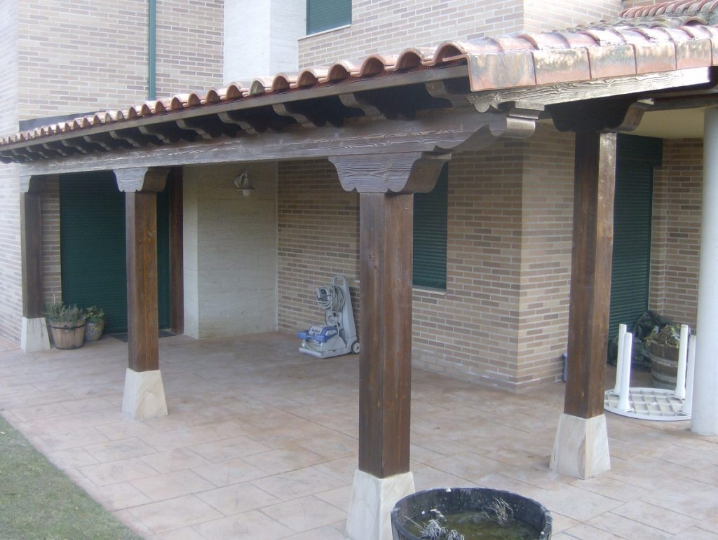 Porche envejecido Ollauri La Rioja